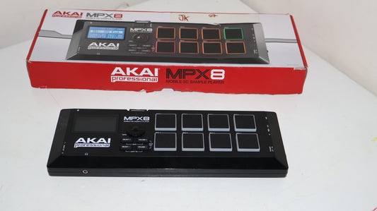 AKAI MPX8
